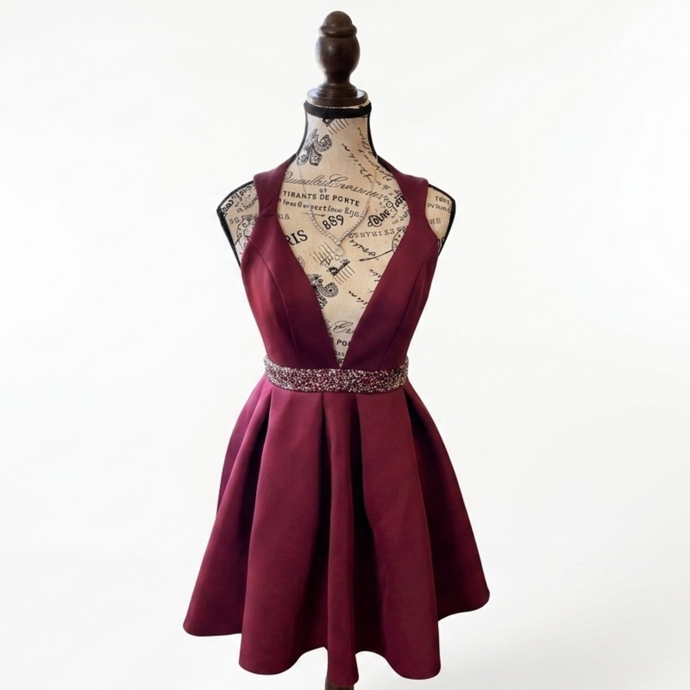 ASOS Size 4 Maroon Coctail Party Dress